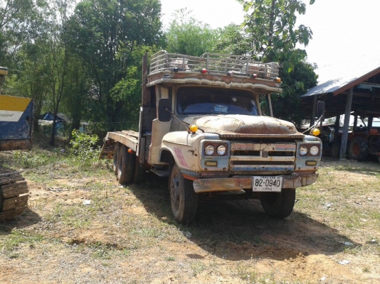 KOMATSU. 120-2คู่รถลาก10ล้อ2เหลา KOMATSU. 120-2คู่รถลาก10ล้อ2เหลา