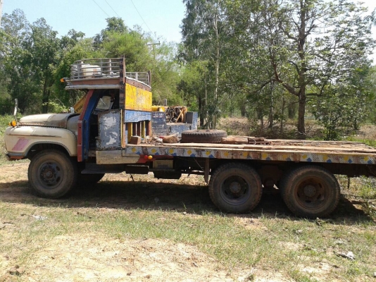 KOMATSU. 120-2คู่รถลาก10ล้อ2เหลา KOMATSU. 120-2คู่รถลาก10ล้อ2เหลา