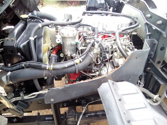 6 ล้อกลาง  *Euro.3*  HINO *ซีรีย์500*  FC9J  175 แรงม้า *คอมมอนเรว*  *ยาว 6.50 ม.*  รถสวยเดิม+สวยจริง * รถห้างแท้ * มีเล่มพร้อม*