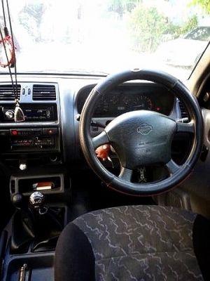 ขายรถ Nissan Terrano II ตากลม ขายรถ Nissan Terrano II ตากลม