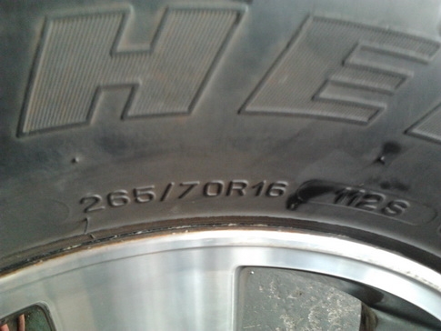 ยางติดรถฟอร์ทูนเนอร์ 265/70/16 ปี11 สภาพดี 1ชุด
