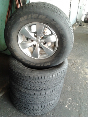 ยางติดรถฟอร์ทูนเนอร์ 265/70/16 ปี11 สภาพดี 1ชุด