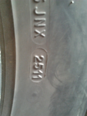 ยางติดรถฟอร์ทูนเนอร์ 265/70/16 ปี11 สภาพดี 1ชุด