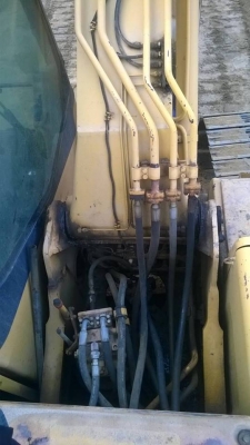 KOMATSU pc200-7เอกสารพร้อมราคา1,480,000 KOMATSU pc200-7เอกสารพร้อมราคา1,480,000
