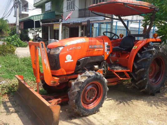 ปัญญาแทรคเตอร์..จัดมาให้ครับ ด่วน!!!คูโบต้า L4708  พร้อมใบมีดคานล่าง FD185 พร้อมโรตาลี RX182 เล่มทะเบียนพร้อม ทำงาน 1105ชม. สภาพเดิมๆ