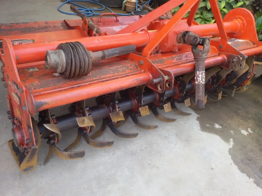 ปัญญาแทรคเตอร์..จัดมาให้ครับ ด่วน!!!คูโบต้า L4708  พร้อมใบมีดคานล่าง FD185 พร้อมโรตาลี RX182 เล่มทะเบียนพร้อม ทำงาน 1105ชม. สภาพเดิมๆ