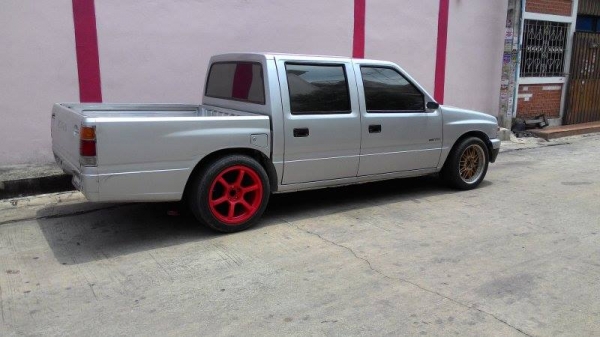 ขาย TFR 4ประตู ซิ่งๆ ขาย TFR 4ประตู ซิ่งๆ