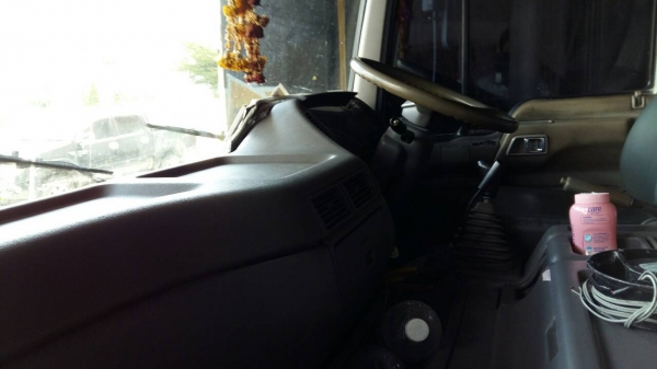 ขายรถพ่วง 24 ล้อ แม่-ลูก กระบะเนียมคอกเกษตรดั้ม HINO PROFIA P11C-320 เกียร์ 7 เกียร์เดินหน้า รถสวยมากๆ ราคา1750000 ต่อรอง สนใจโทรจองด่วน