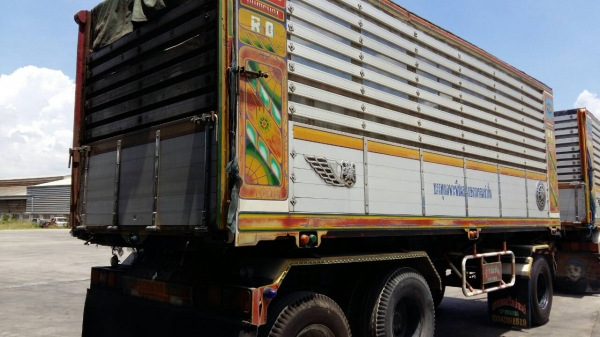 ขายรถพ่วง 24 ล้อ แม่-ลูก กระบะเนียมคอกเกษตรดั้ม HINO PROFIA P11C-320 เกียร์ 7 เกียร์เดินหน้า รถสวยมากๆ ราคา1750000 ต่อรอง สนใจโทรจองด่วน