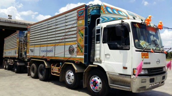 ขายรถพ่วง 24 ล้อ แม่-ลูก กระบะเนียมคอกเกษตรดั้ม HINO PROFIA P11C-320 เกียร์ 7 เกียร์เดินหน้า รถสวยมากๆ ราคา1750000 ต่อรอง สนใจโทรจองด่วน