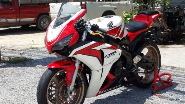 cbr400  แฟริ่ง 1000 ทบ แท้