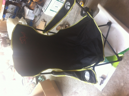 เก้าอี้พับแบบพกติดตัวแบบนั่งคนเดัยวจากญี่ปุ่น สภาพสวยใหม่มาก