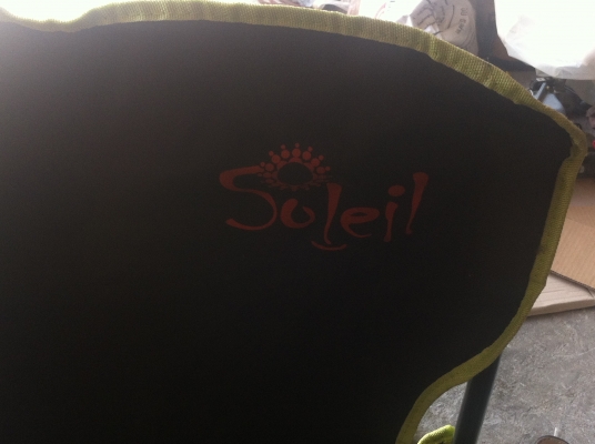 เก้าอี้พับแบบพกติดตัวแบบนั่งคนเดัยวจากญี่ปุ่น สภาพสวยใหม่มาก