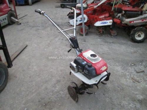 เครื่องพรวนดิน   HONDA     F200M   รหัสสินค้า : 80802319  หรือเพิ่มเติมไดที่ www.nihonmono.com