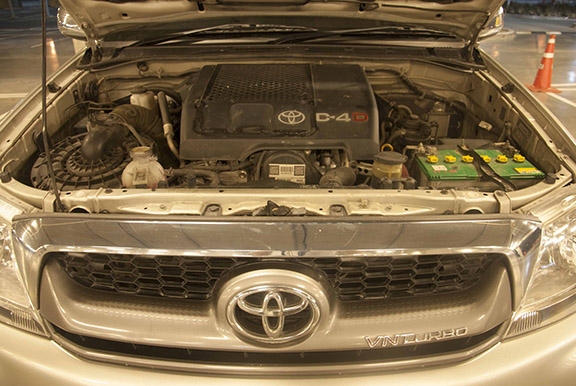 ขายครับHiluxVigo3.0G vnTurbo4x4Autoปี2011Topสุดป้ายฟ้า11ที่นั่งภาษีถูกหายากครับ ขายครับHiluxVigo3.0G vnTurbo4x4Autoปี2011Topสุดป้ายฟ้า11ที่นั่งภาษีถูกหายากครับ