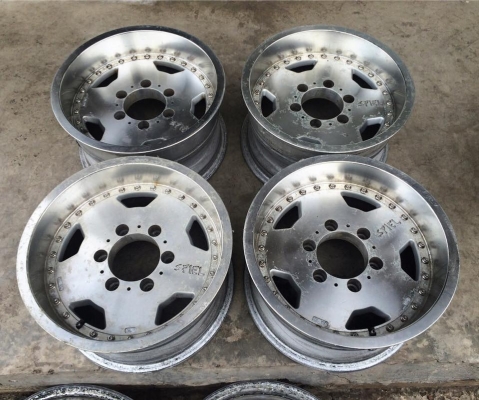 ขายล้อ SPIEL3 ชิ้นแท้ 15x8" ET-1 6 รูกระบะ ประมูลจากญี่ปุ่น