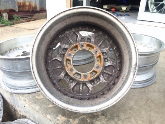 ขายล้อ SPIEL3 ชิ้นแท้ 15x8" ET-1 6 รูกระบะ ประมูลจากญี่ปุ่น