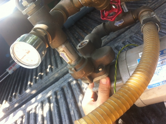 ปั้มน้ำ IWY ขนาด 1 แรงม้า เป็นแบบทำแรงดันได้ค่อยข้างสูง ดันน้ำขึ้นได้สูงถึง  45 ม.