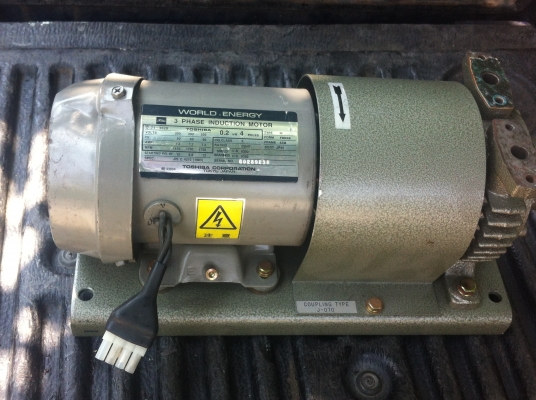 ปั๊มศูนย์ยากาศ TOSEI  GSL 100 Y มอเตอร์ TOSHIBA ขนาด 200 W.