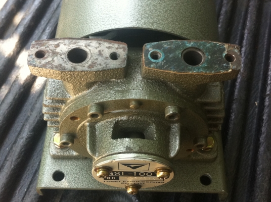 ปั๊มศูนย์ยากาศ TOSEI  GSL 100 Y มอเตอร์ TOSHIBA ขนาด 200 W.