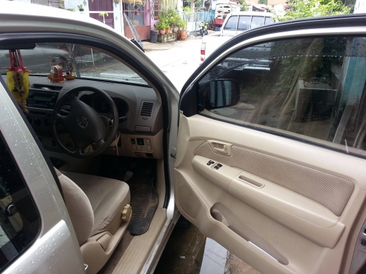 Vigo D4D ปี 2006 G ตัวท๊อป 336000 พร้อมโอน