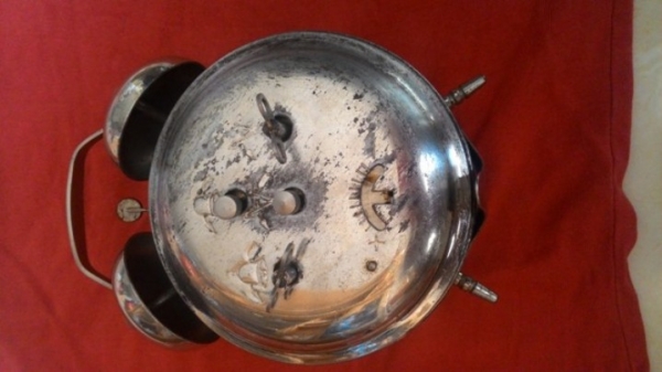 ขายนาฬิกาปลุกตั้งโต๊ะไขลาน ของรัสเซีย ราคา850 รวมส่ง