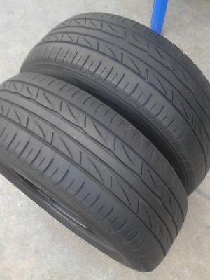 205/60R15 BRIDGESTONE ปี2012 มี 2 เส้น tel.081-427-3941 205/60R15 BRIDGESTONE ปี2012 มี 2 เส้น tel.081-427-3941