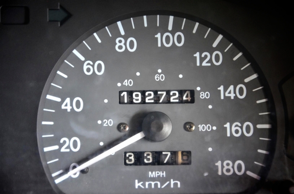 ---&gt;ขายรถตู้  KIA  pregio ตัวท๊อปสุด รถบ้านมือเดียว