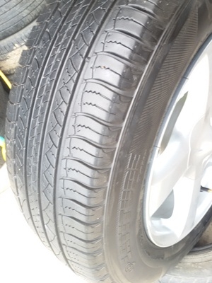 ขายล้อแม็กISUZU V Cross ขอบ17ยาง225/65/17 ปี12 4 ล้อ