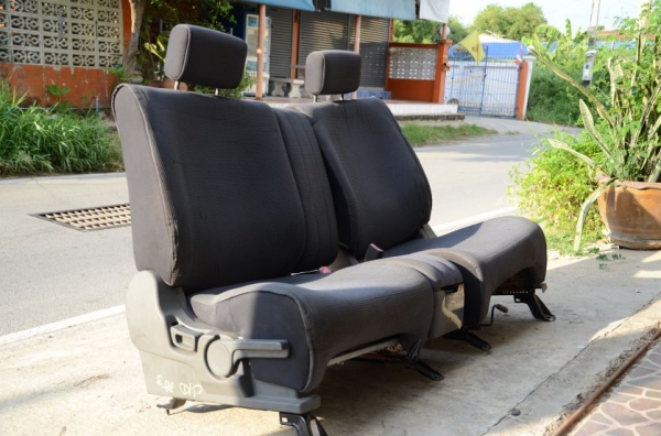 ขายเบาะนิสสัน คิว ขายเบาะนิสสัน คิว