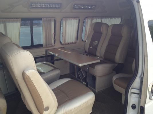 ขาย toyota hiace ปี 2011 ขาย toyota hiace ปี 2011