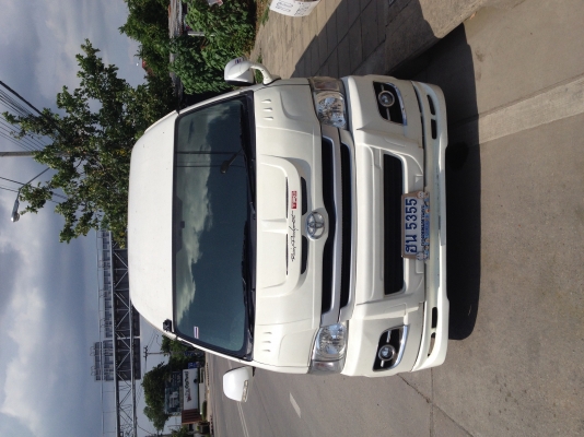 ขาย toyota hiace ปี 2011 ขาย toyota hiace ปี 2011