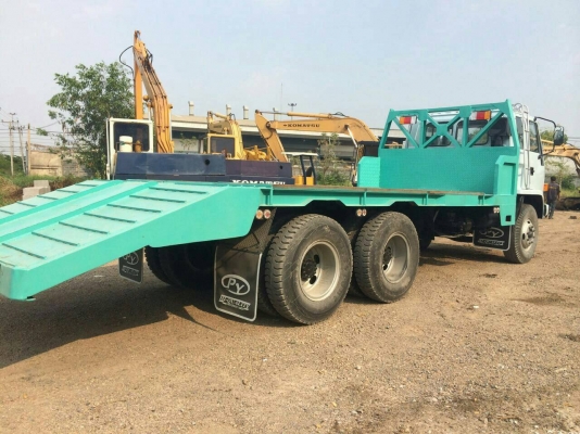 ขายเทเลอร์ ISUZU 210 สภาพสวยพร้อมใช้ ราคาต่อรองได้ ติดต่อได้ที่คุณ อ๊อฟ พิจิตร 086-737-9991