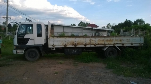 ขาย 6 ล้อ HINO FD3H ยาง 8.25/16 ยาว 6.50 เมตร เครื่อง HO7D 195 แรงม้า คัสซีสวย เบรคทิฟฟี่ พาวเวอร์ ทะเบียนพร้อมโอนครับ ขาย 6 ล้อ HINO FD3H ยาง 8.25/16 ยาว 6.50 เมตร เครื่อง HO7D 195 แรงม้า คัสซีสวย เบรคทิฟฟี่ พาวเวอร์ ทะเบียนพร้อมโอนครับ