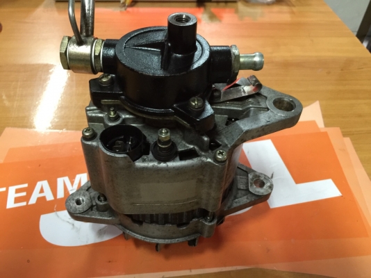 ขายไดชาร์จ ISUZU 4JB1 2,800 CC. ติดหัวรถญี่ปุ่นมาครับ