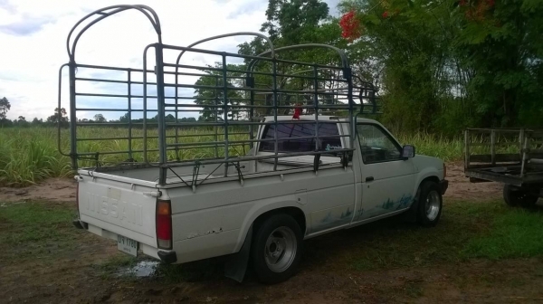 ขายกระบะ NISSAN ตอนเดียว ปี 33 เครื่อง TD27 ฝาดำ คัสซีสวยตลอดเส้น แอร์ พาวเวอร์ เครื่องเสียง ทะเบียนพร้อมโอนครับ ขายกระบะ NISSAN ตอนเดียว ปี 33 เครื่อง TD27 ฝาดำ คัสซีสวยตลอดเส้น แอร์ พาวเวอร์ เครื่องเสียง ทะเบียนพร้อมโอนครับ