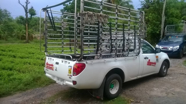 ขายดาวน์รถกระบะ มิตซูตอนเดียว ปี 57 แต่งบรรทุกเพลาลอย คอกเหล็กพร้อม เครื่องดี แอร์เย็น เปลี่ยนสัญญาได้เลยครับ