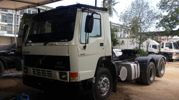 ขายดาวน์รถหัวลาก volvo