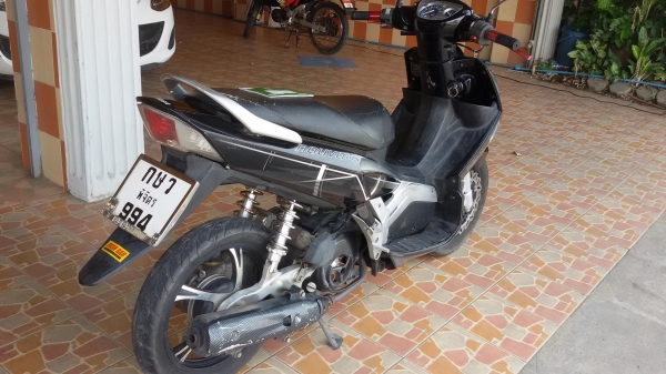 yamaha nouvu mx ทะเบียนโอน ล้อmax เดิมๆไม่หอน 7,900บาท.(ดูคลิื๊ป)