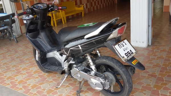 yamaha nouvu mx ทะเบียนโอน ล้อmax เดิมๆไม่หอน 7,900บาท.(ดูคลิื๊ป)