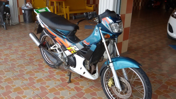 honda nova dash125 เดิมๆเครื่องดี ทะเบียนโอน(มีคลิ๊ป)6,500บาท.