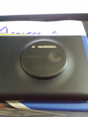 nokia lumia 1020 windows 8.1 กล้อง 41 ล้าน