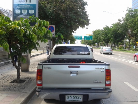 toyota vigo E 2500 cc ปี2005 รถเจ้าของขายเอง