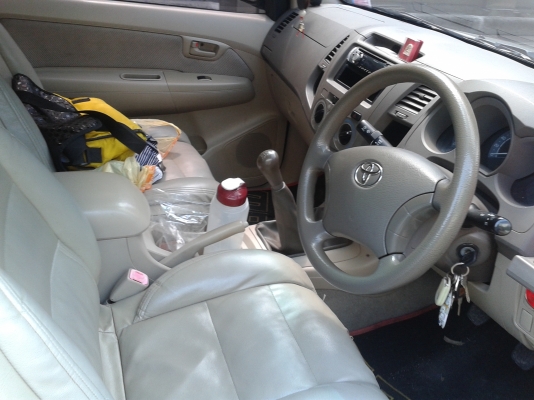 toyota vigo E 2500 cc ปี2005 รถเจ้าของขายเอง