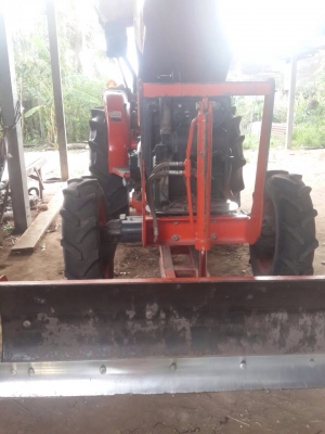 ขายรถไถ L4708 เล่มทะเบียนพร้อมโอน