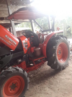 ขายรถไถ L4708 เล่มทะเบียนพร้อมโอน