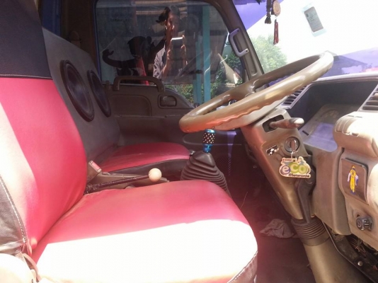 ขายดั้ม3คิว ISUZU NKR110แรง เครื่องดี แคชซีสวย เกียร์ร็อก สภาพพร้อมใช้งาน เอกสารพร้อมโอน สนใจโทร 090-8588220คุณนะ 093-3258446คุณบิว ID:narong498 หรือเข้าดูสินค้าได้ที่ www.truck.in.th/498 หรือเพจFacebook ณรงค์ ซื้อขายรถมือสอง (เว็บไซต์ส่วนตัว)