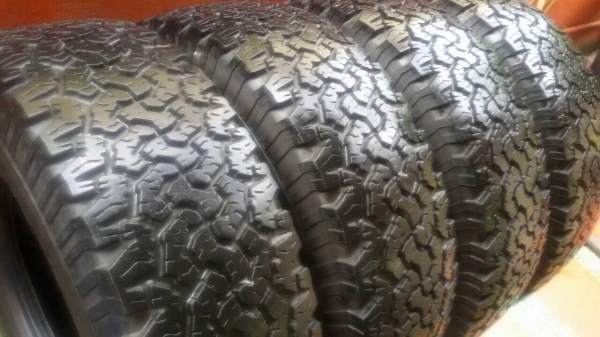 ขายยาง bf all 265/75/16 สวยๆครับ
