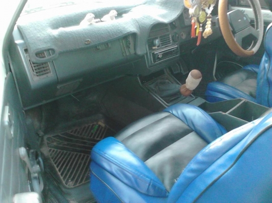 ขาย FORD    รถบ้าน เครื่องดีมาก  ช่วงล่างดี  ไม่มีผุคับคันนี้