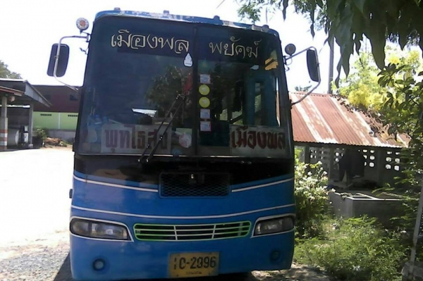 ขายรถบัส9เมตร 52ที่นั่ง เครื่อง185แรง พ.เพาเวอร์ เบรกทิฟฟี่ สภาพพร้อมใช้งาน เอกสารพร้อมโอน สนใจโทร 090-8588220คุณนะ 093-3258446คุณบิว ID:narong498 หรือเข้าดูสินค้าได้ที่ www.truck.in.th/498 หรือเพจFacebook ณรงค์ ซื้อขายรถมือสอง (เว็บไซต์ส่วนตัว)